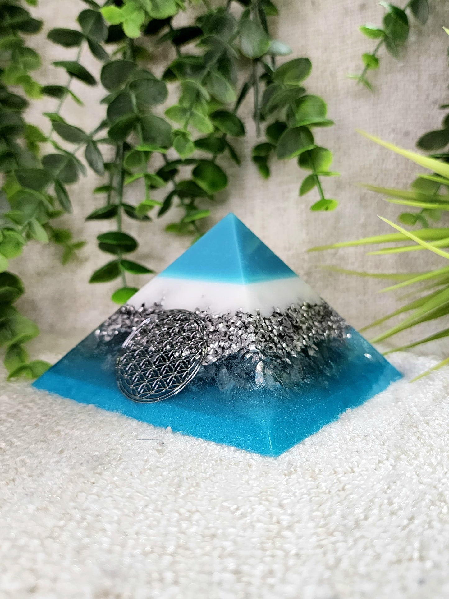 CYAN - Orgonite Pyramid - EMF Protector - White Quartz and Aluminum Metal