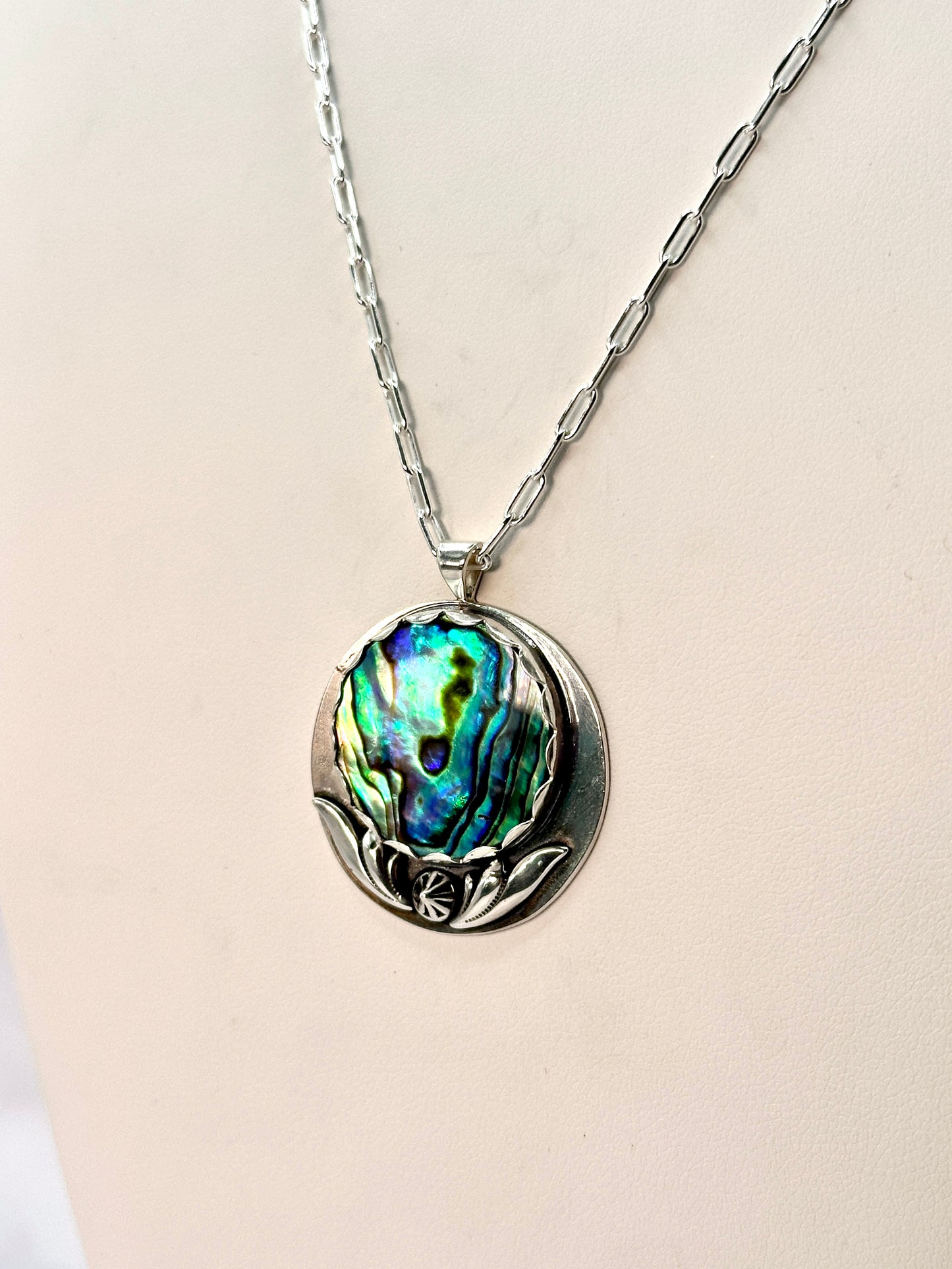 Silver Pendant Necklaces