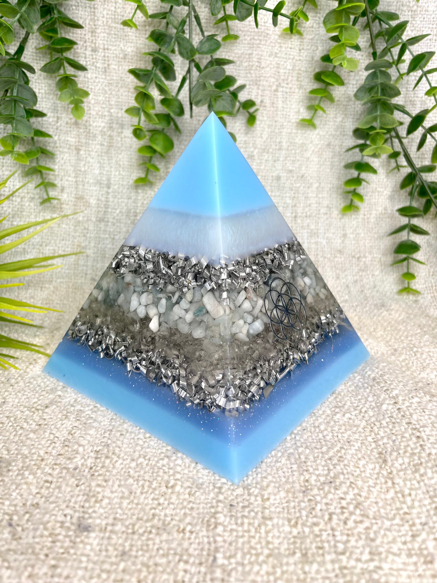 AZUL - Orgonite Pyramid - EMF Protector - Aquamarine Crystal and White Quartz with Aluminum Metal