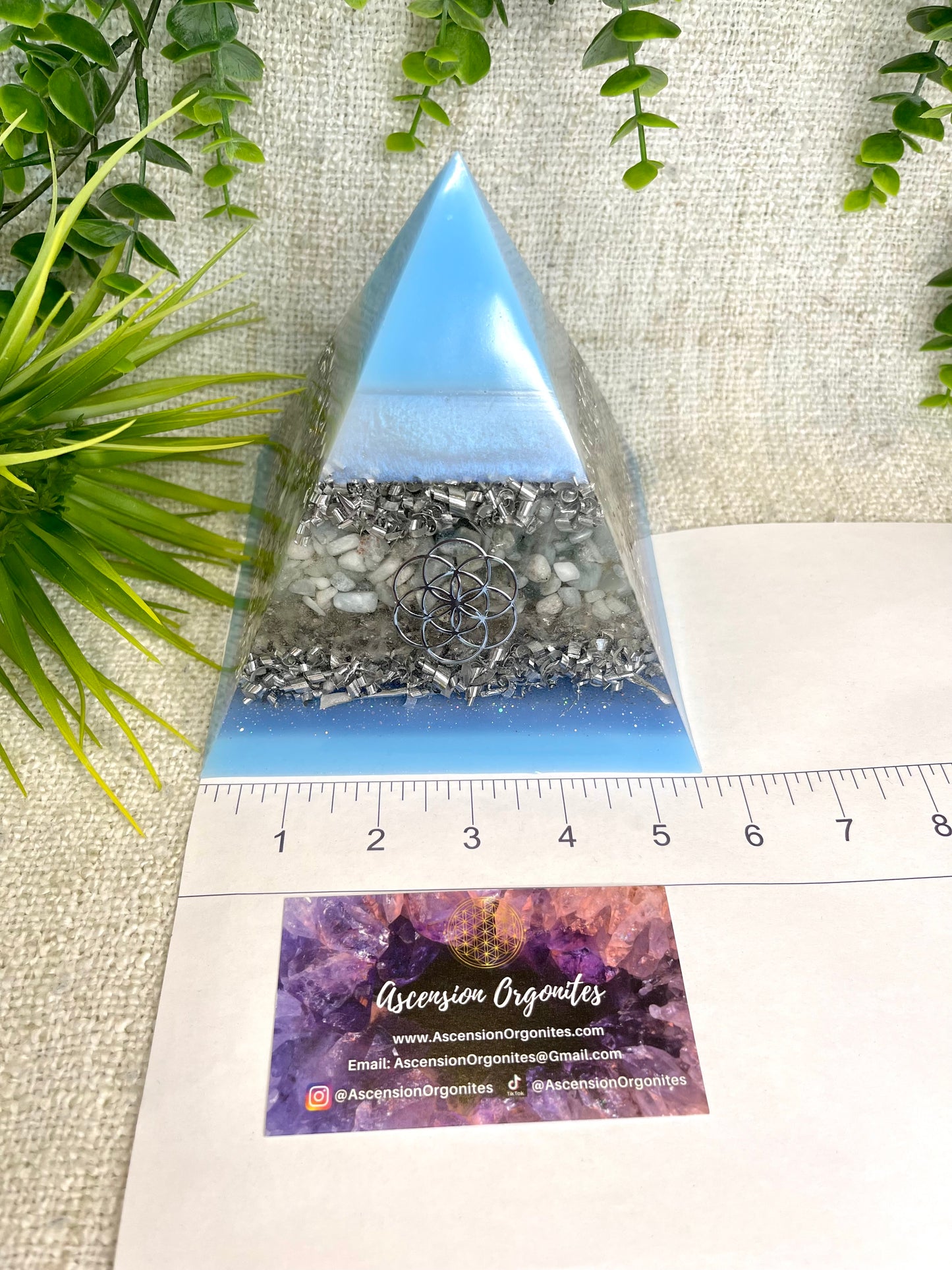 AZUL - Orgonite Pyramid - EMF Protector - Aquamarine Crystal and White Quartz with Aluminum Metal