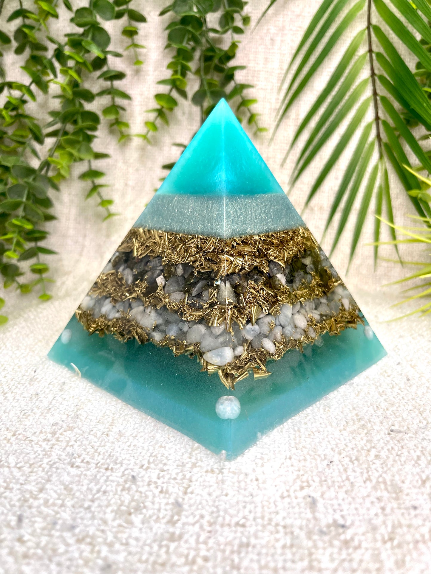 PISCES - Astrology Edition - Orgonite Pyramid - EMF Protector - Labradorite, Aquamarine, Smithsonite and Brass Metals