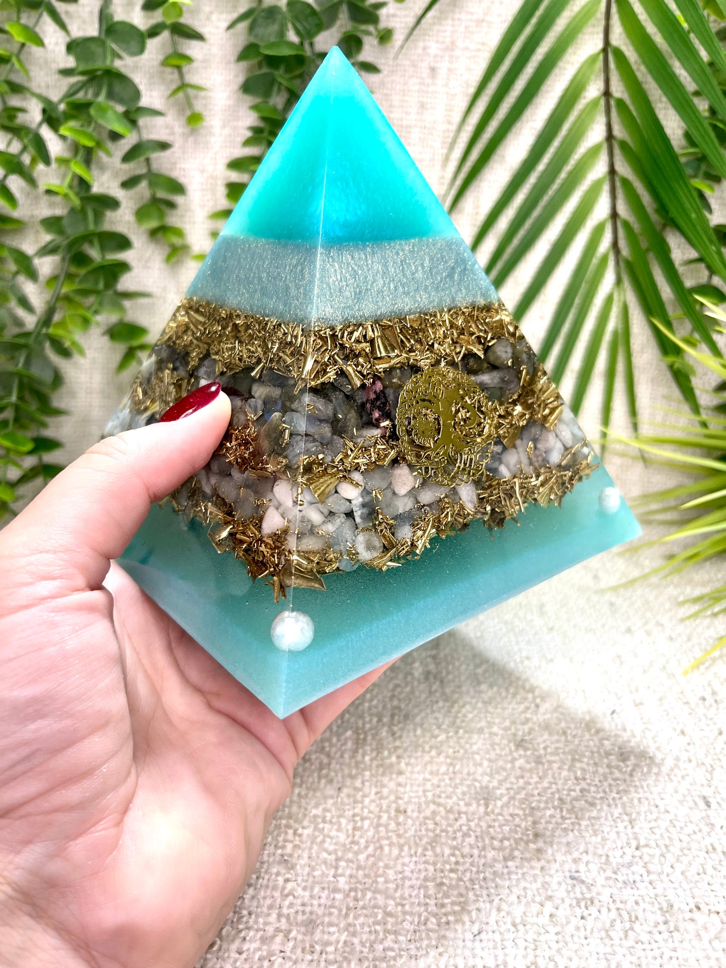 PISCES - Astrology Edition - Orgonite Pyramid - EMF Protector - Labradorite, Aquamarine, Smithsonite and Brass Metals