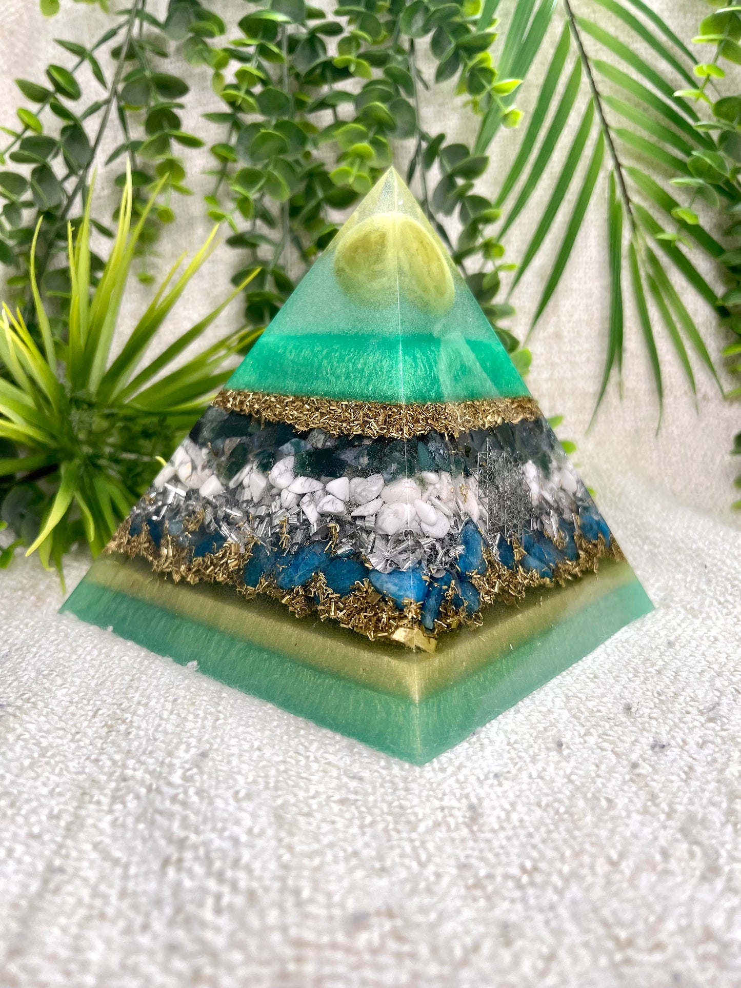 GEMINI - Astrology Edition - Orgonite Pyramid - EMF Protector - Serpentine, Moss Agate, Howlite, Blue Apatite, Brass and Aluminum Metals