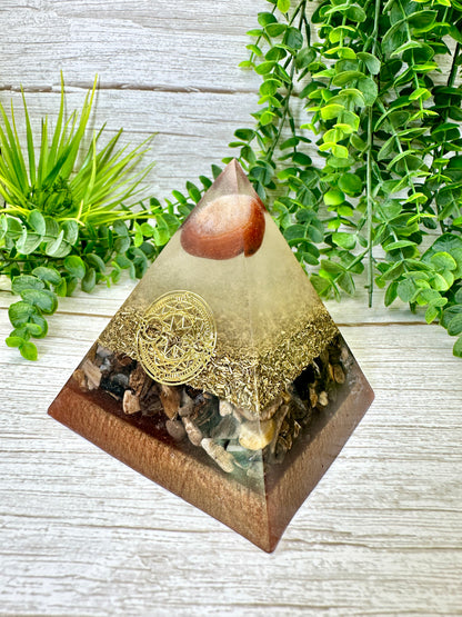 GROUNDING - Beginners Series  - Orgonite Pyramid - EMF Protector - Carnelian, Petrified Wood with Brass Metal