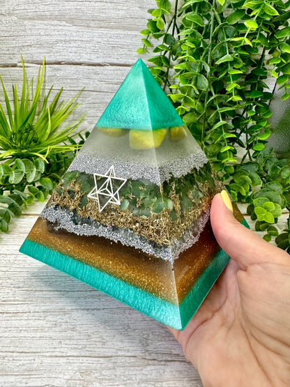 SERENITY Orgonite Pyramid - EMF Protector - Green Opal, Green Jade, Green Aventurine, Green Fluorite, DragonBlood Jasper with Aluminum and Brass Metals