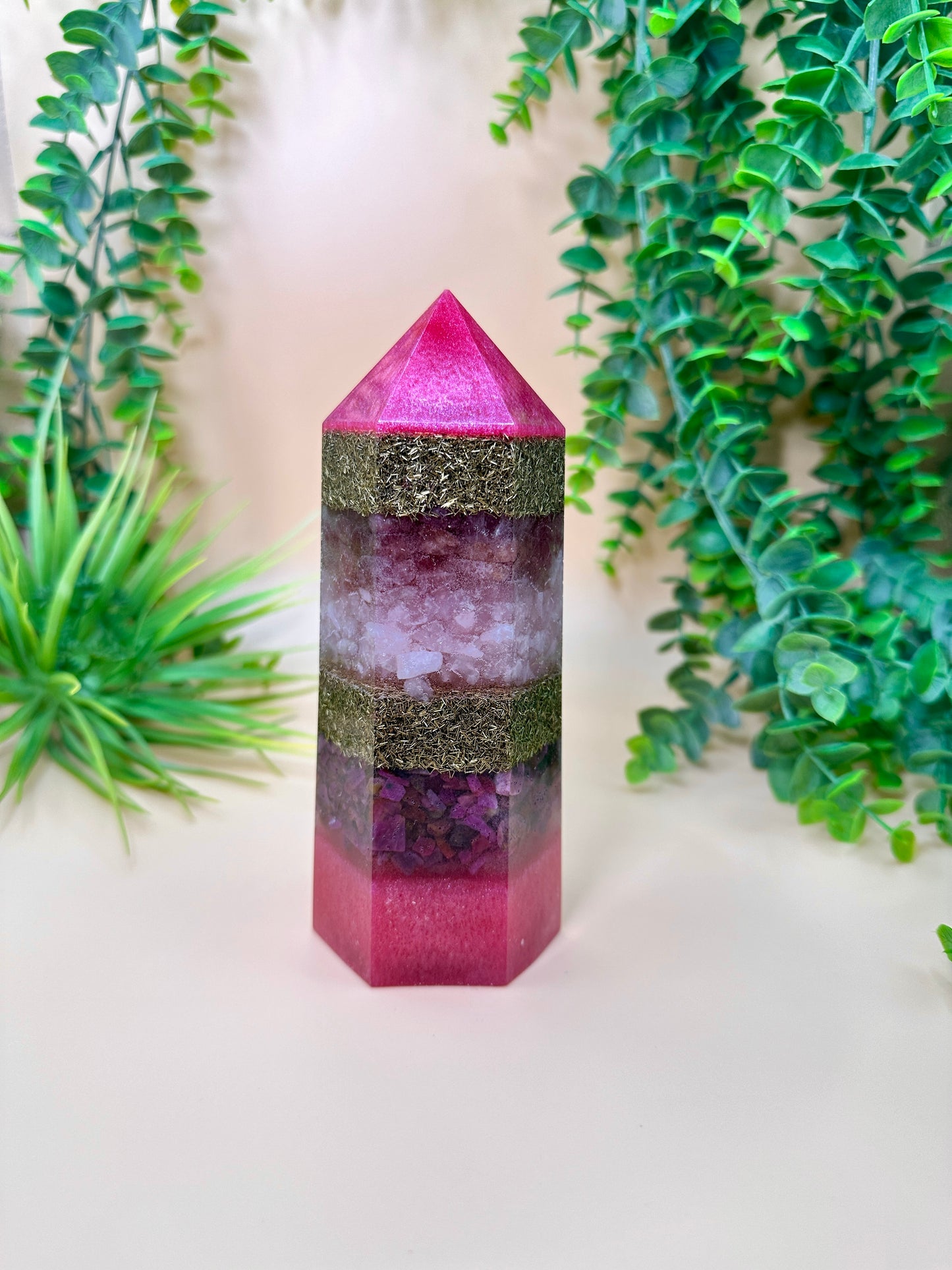 LOVE & MARRIAGE - Feng Shui Orgonite Tower - EMF Protector - Strawberry Quartz, Rose Quartz and Ruby with Brass Metals