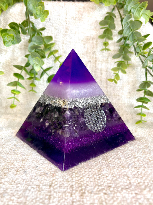 IRIS - Orgonite Pyramid - EMF Protector - Amethyst Crystal and Aluminum Metal