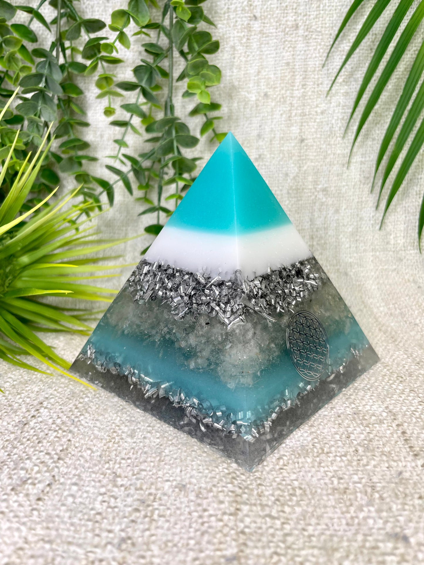 KELLY - Orgonite Pyramid - EMF Protector - White Quartz and Aluminum Metal