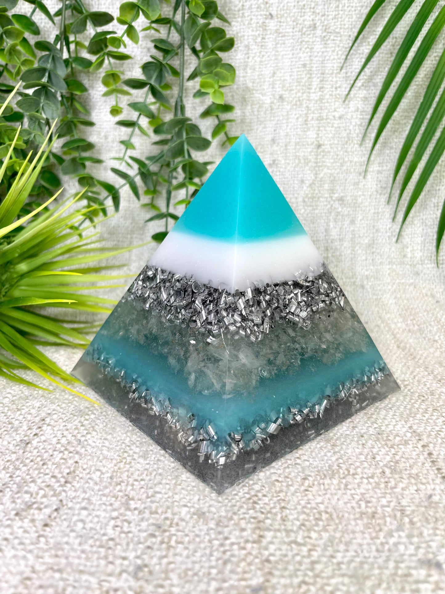 KELLY - Orgonite Pyramid - EMF Protector - White Quartz and Aluminum Metal