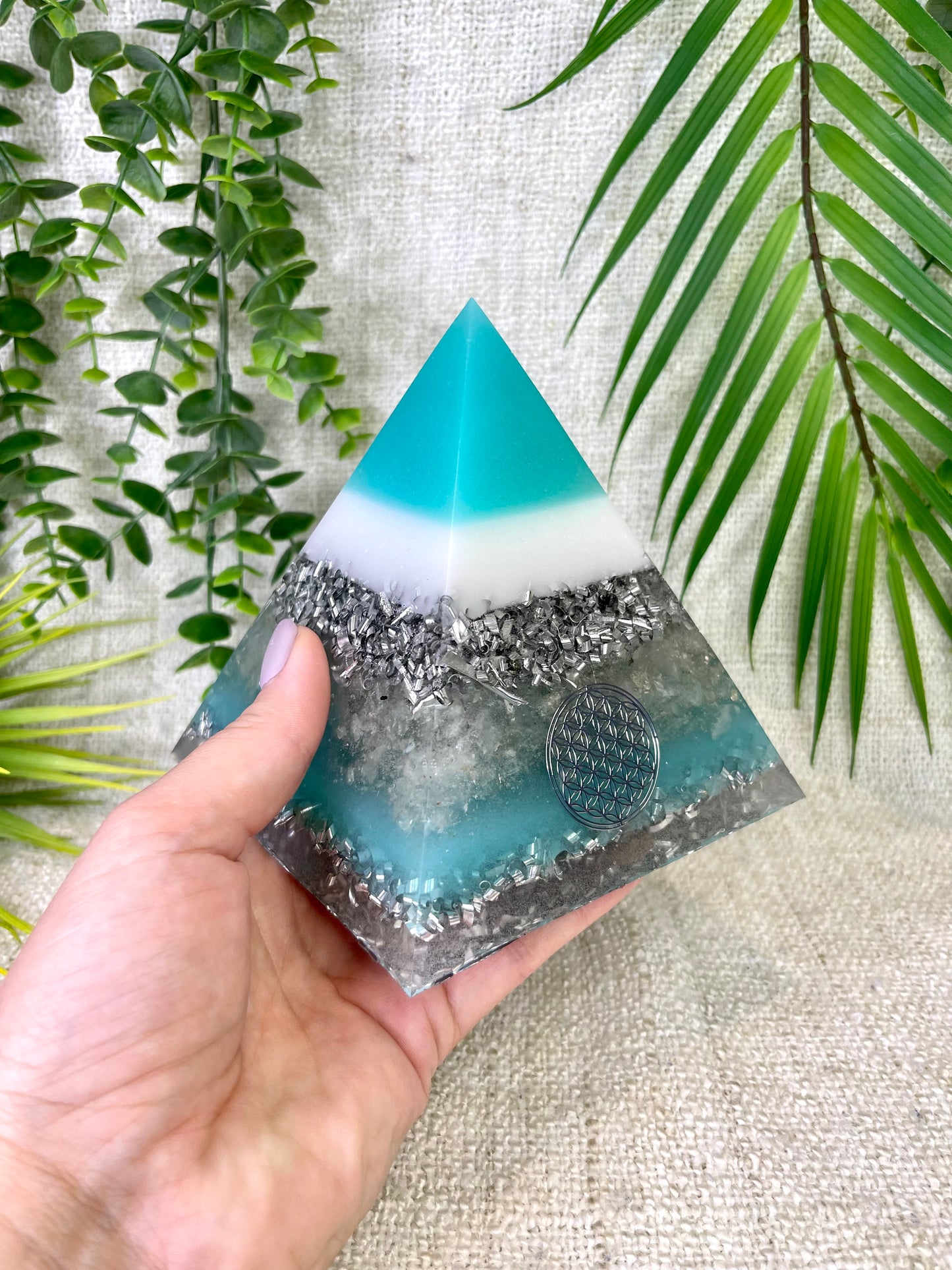 KELLY - Orgonite Pyramid - EMF Protector - White Quartz and Aluminum Metal